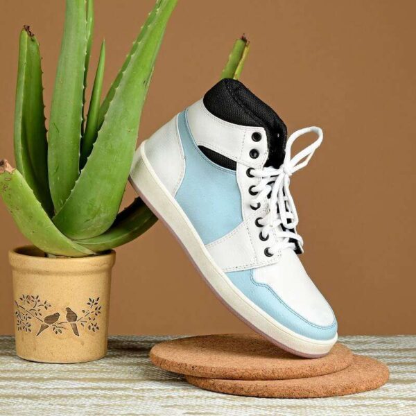 Light Blue and White Casual Shoes for Men Pinapparels